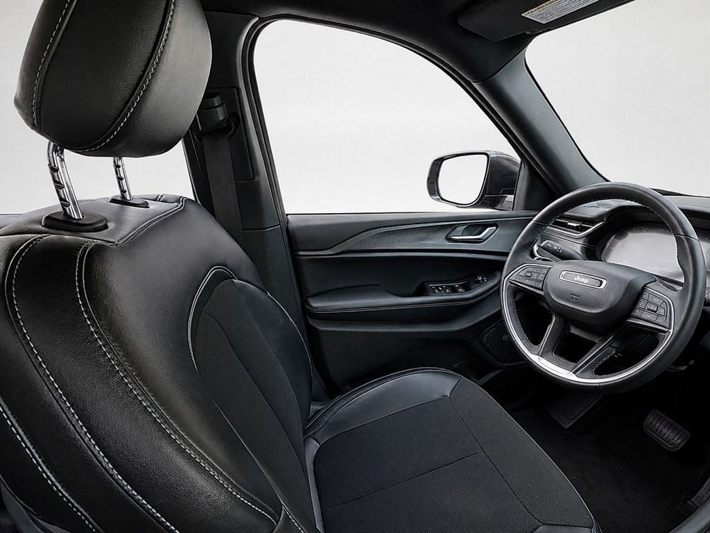 2023 Jeep Grand Cherokee L Altitude X