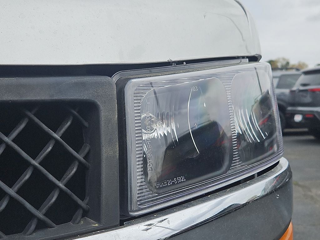 2011 Chevrolet Express 1LT