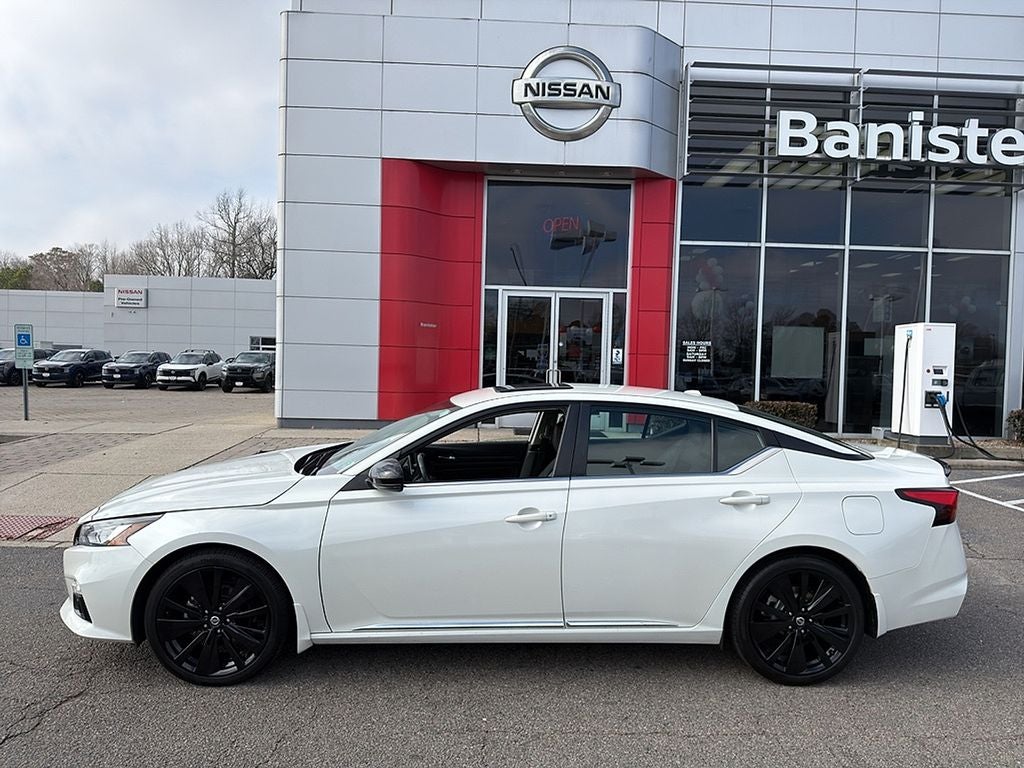 2022 Nissan Altima 2.5 SR