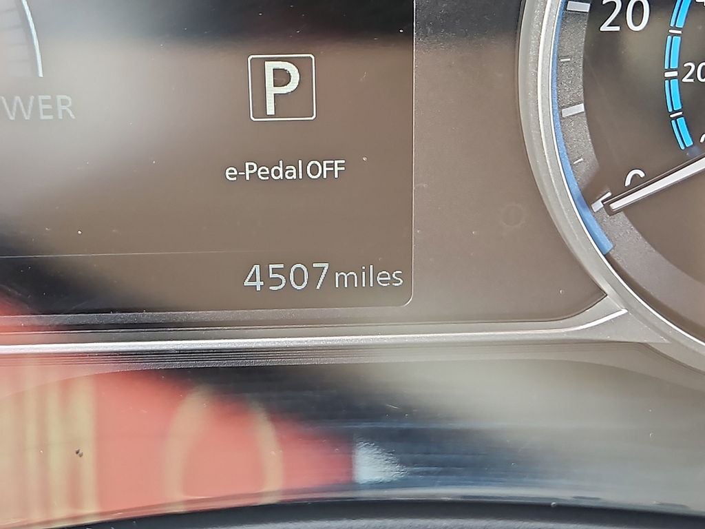 2024 Nissan LEAF SV PLUS