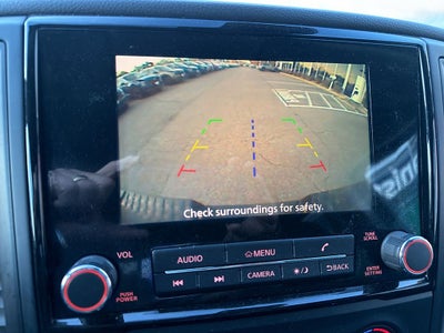 2023 Nissan Titan SV