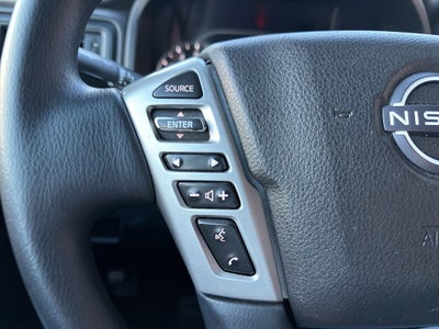2023 Nissan Titan SV