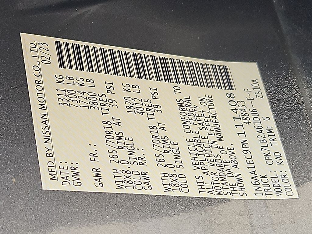 2023 Nissan Titan SV