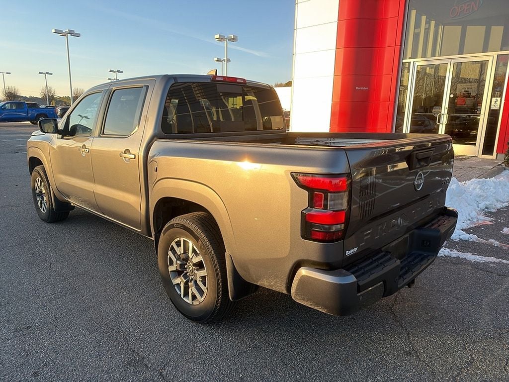 2023 Nissan Frontier SV