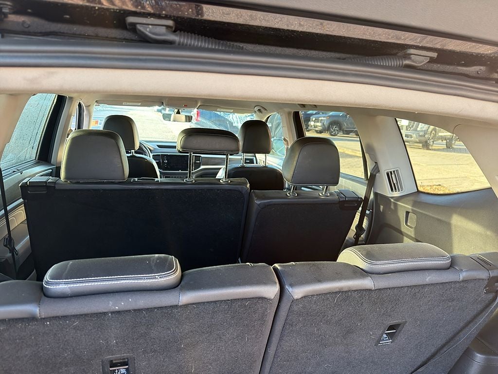 2022 Volkswagen Atlas 3.6L V6 SE w/Technology