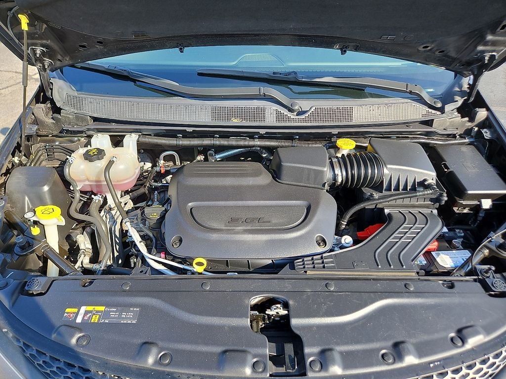 2023 Chrysler Voyager LX