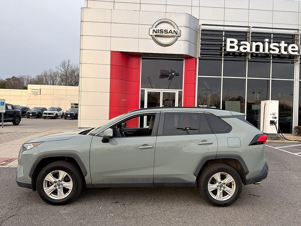 2021 Toyota RAV4 XLE