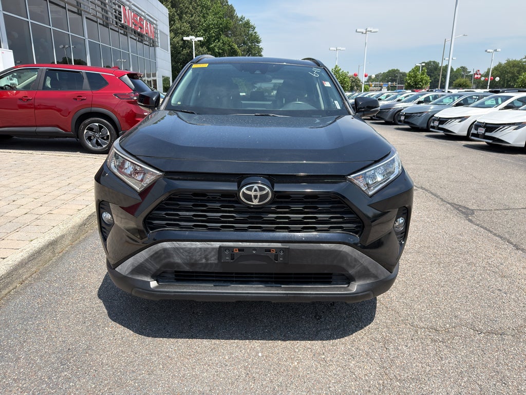 2020 Toyota RAV4 XLE