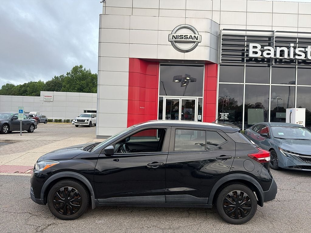 2018 Nissan Kicks S