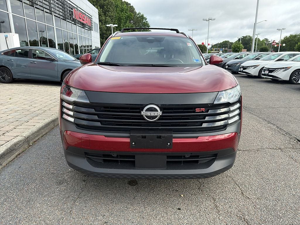2025 Nissan Kicks SR