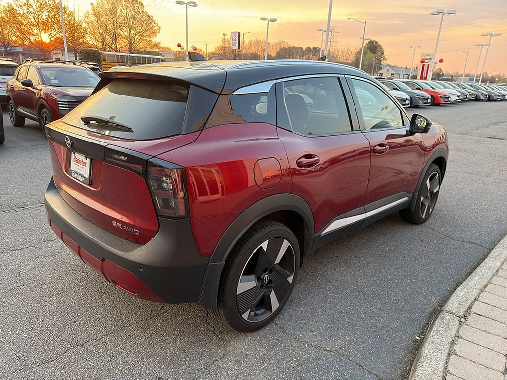 2025 Nissan Kicks SR