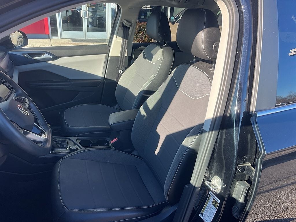 2023 Volkswagen Taos SE