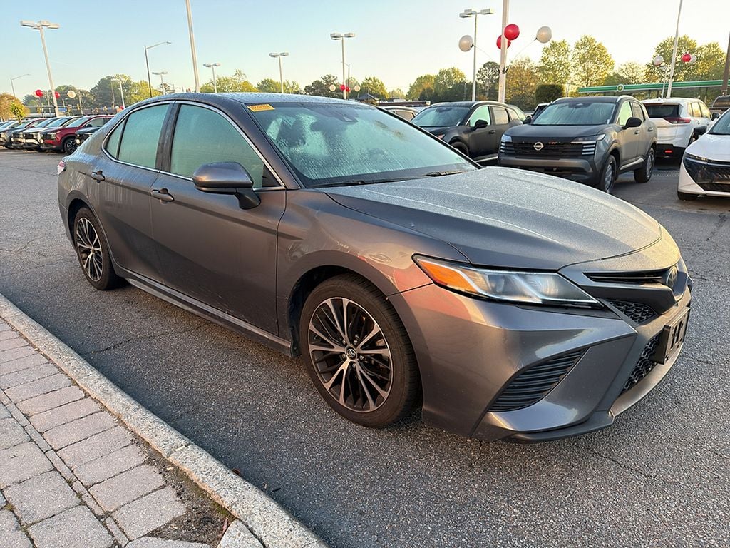 2019 Toyota Camry SE
