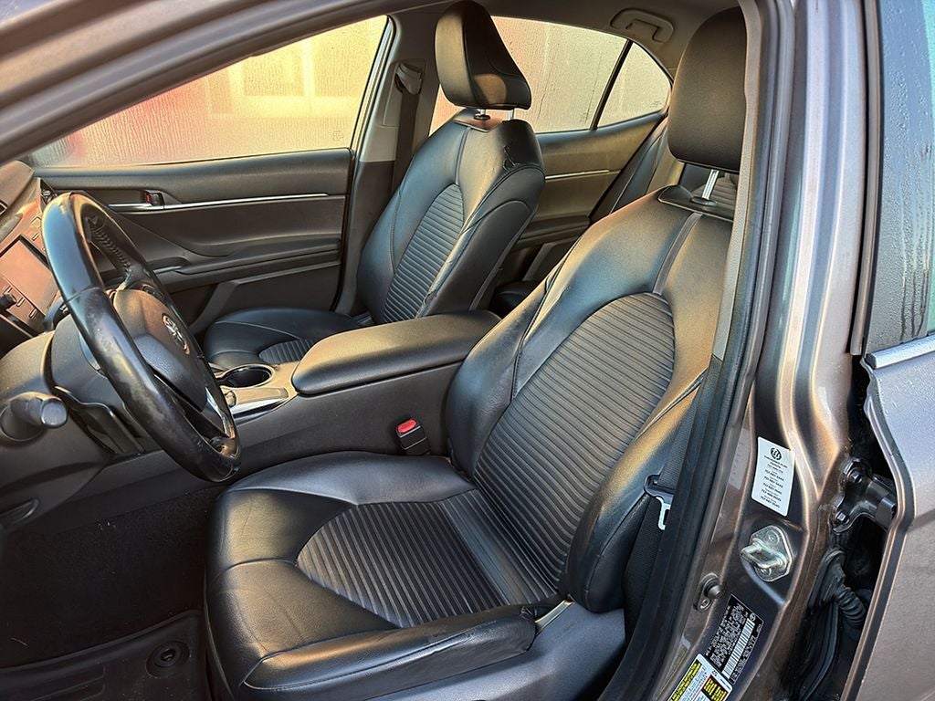 2019 Toyota Camry SE