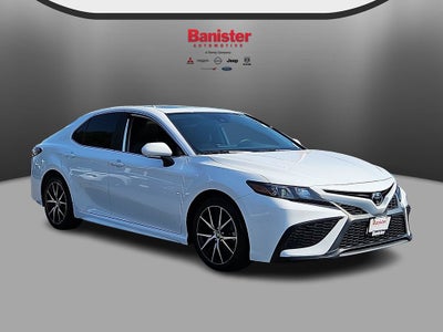 2024 Toyota Camry SE