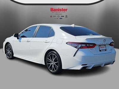 2024 Toyota Camry SE