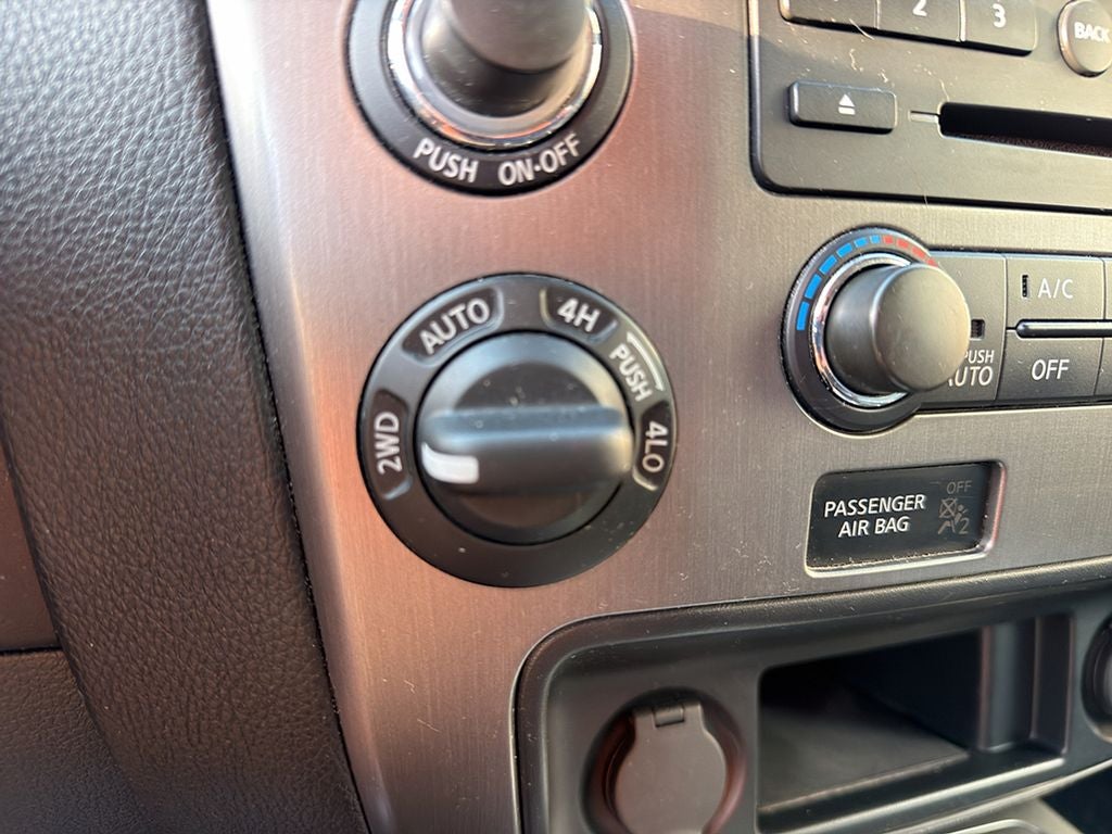 2013 Nissan Armada Platinum