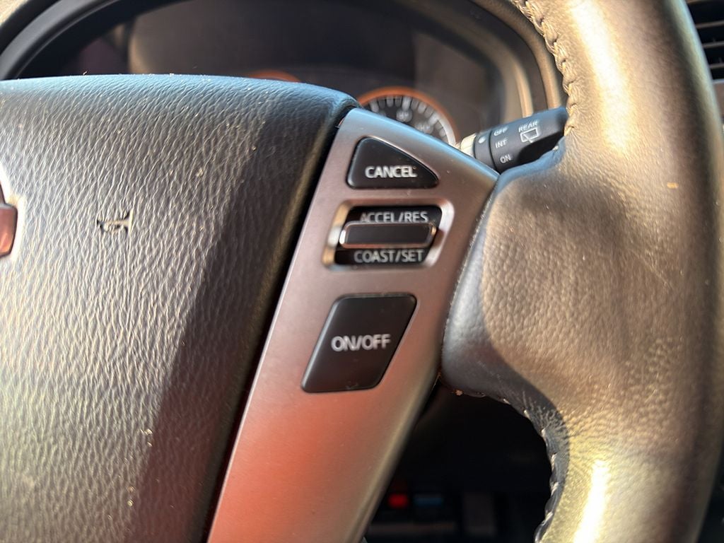 2013 Nissan Armada Platinum
