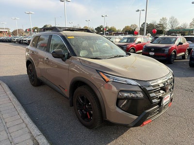 2025 Nissan Rogue Rock Creek