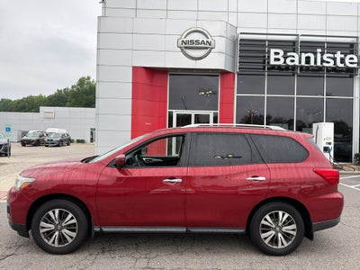 2017 Nissan Pathfinder SL
