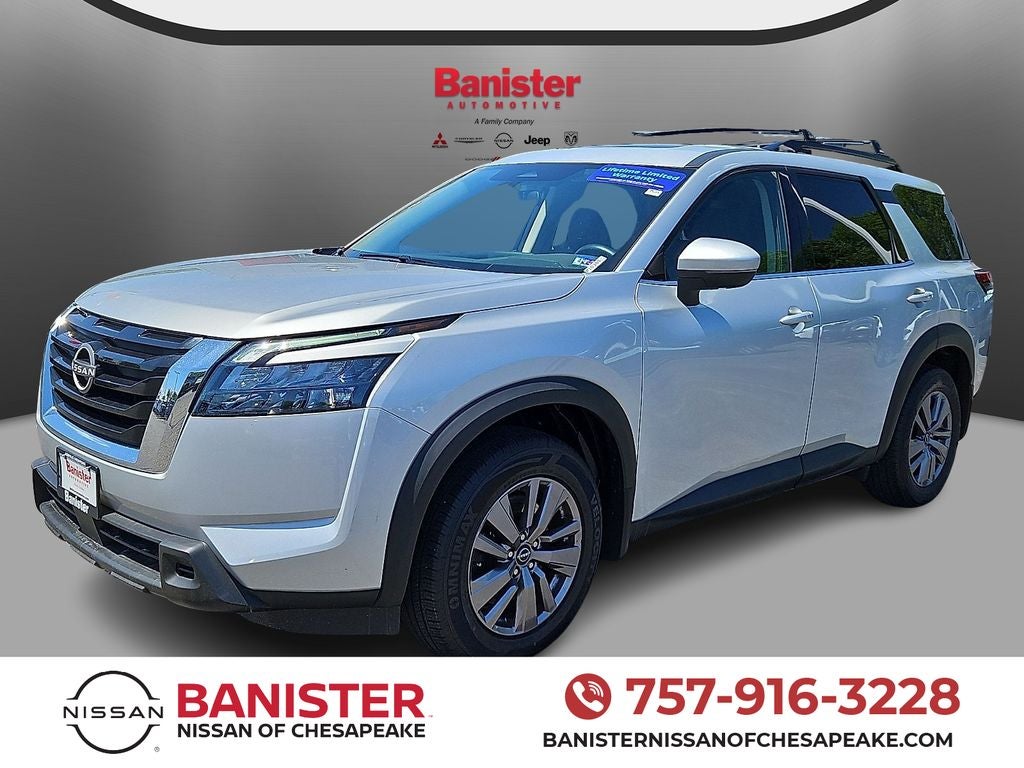 2023 Nissan Pathfinder SV