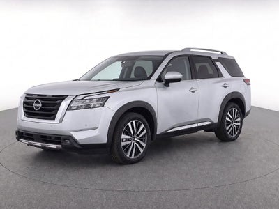 2022 Nissan Pathfinder Platinum