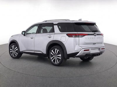 2022 Nissan Pathfinder Platinum