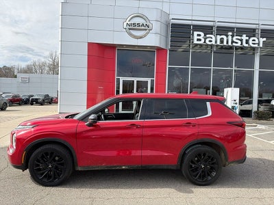 2023 Mitsubishi Outlander SE Black Edition