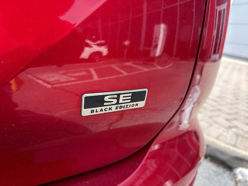 2023 Mitsubishi Outlander SE Black Edition