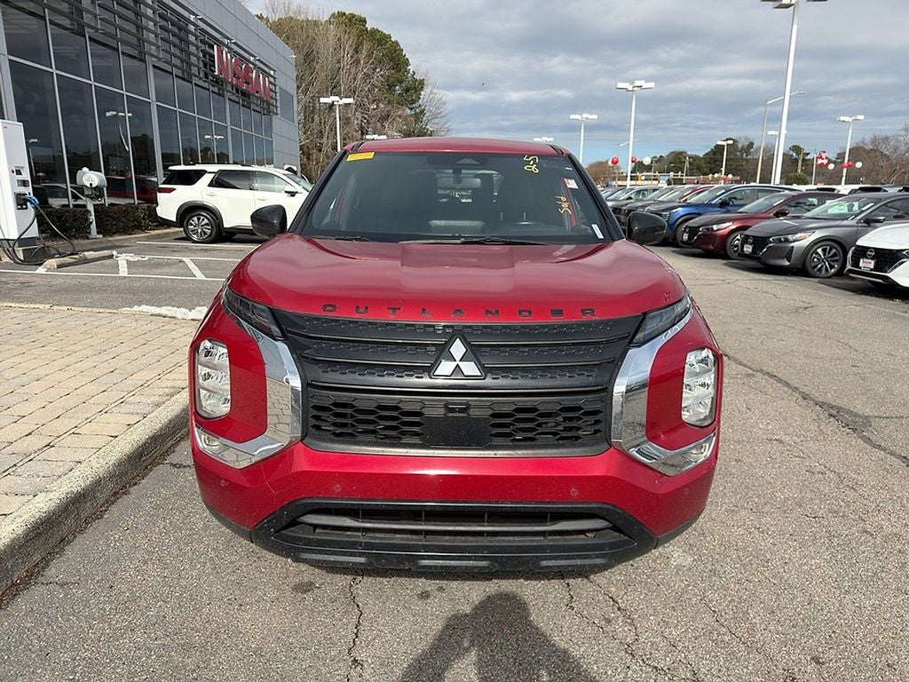 2023 Mitsubishi Outlander SE Black Edition