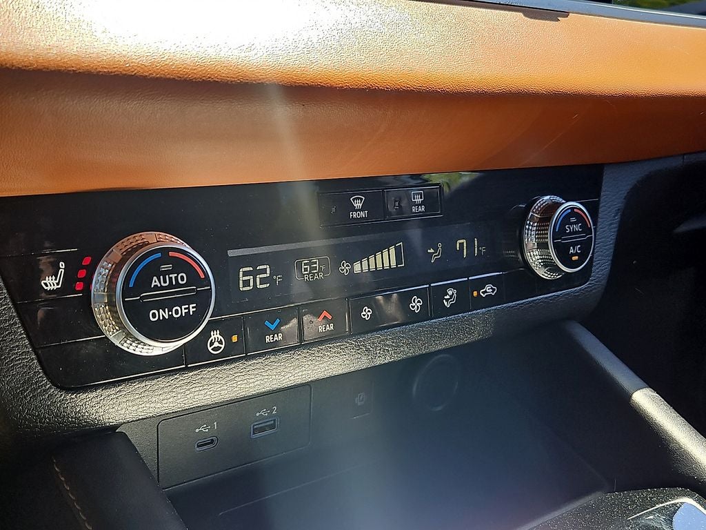 2024 Mitsubishi Outlander SEL