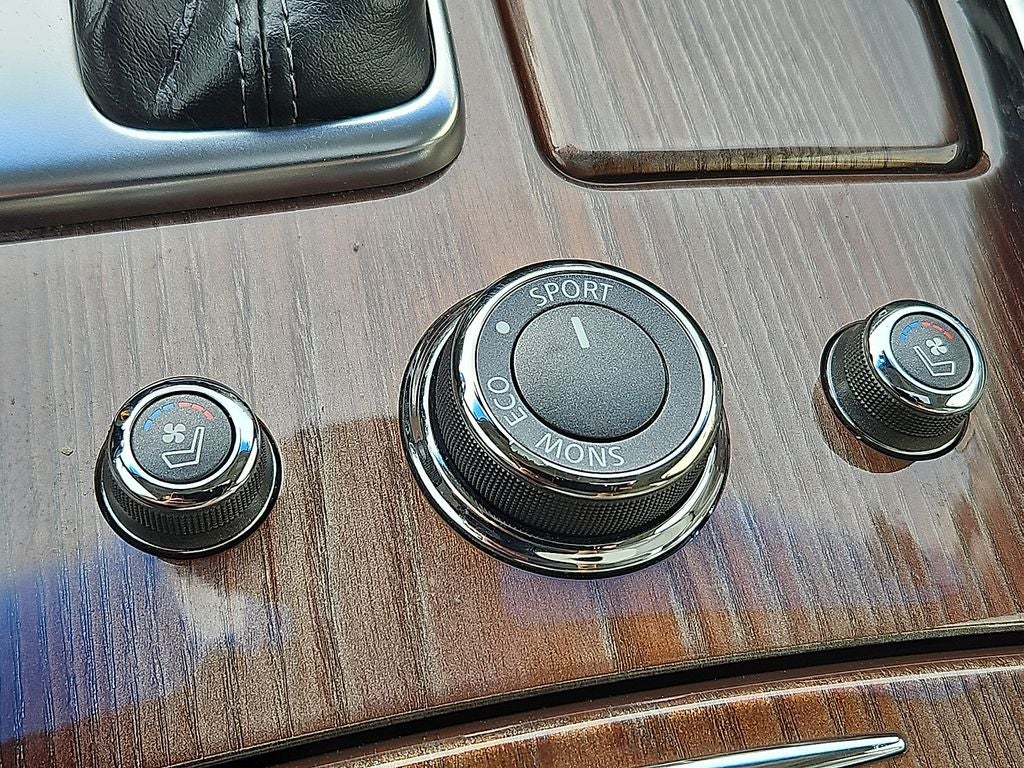 2015 INFINITI Q70L 3.7X (A7)