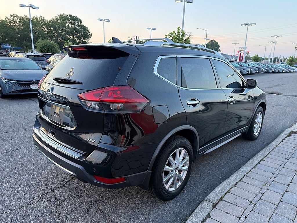 2020 Nissan Rogue SV