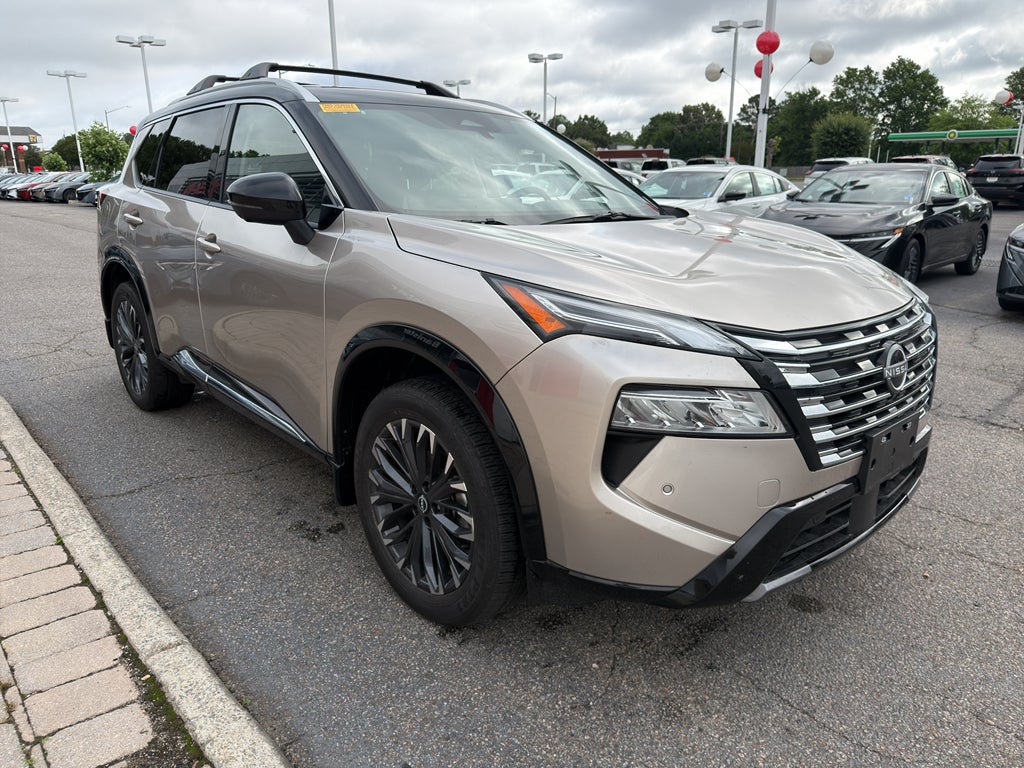 2025 Nissan Rogue Platinum