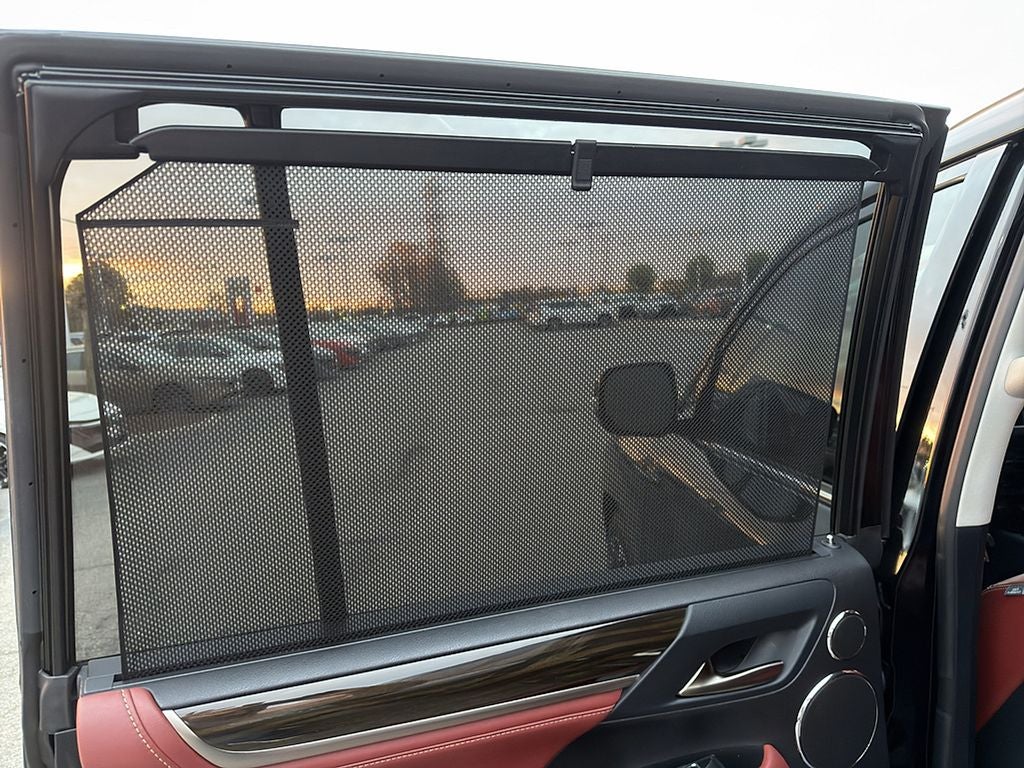 2016 Lexus LX 570 Base