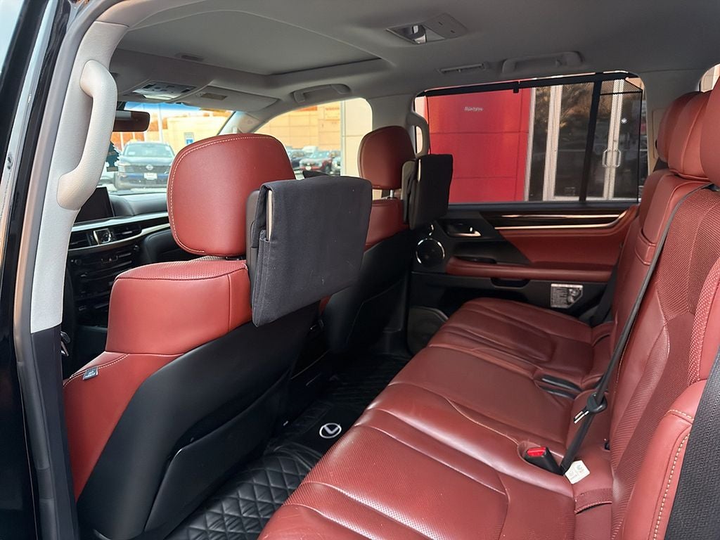 2016 Lexus LX 570 Base