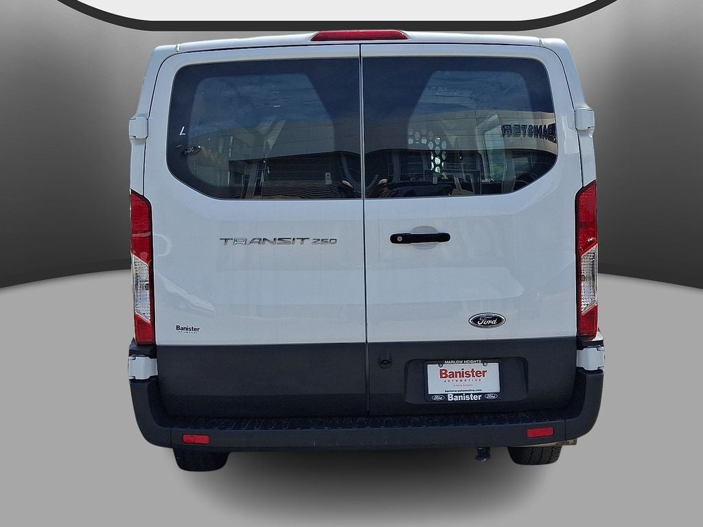 2025 Ford Transit Van Base