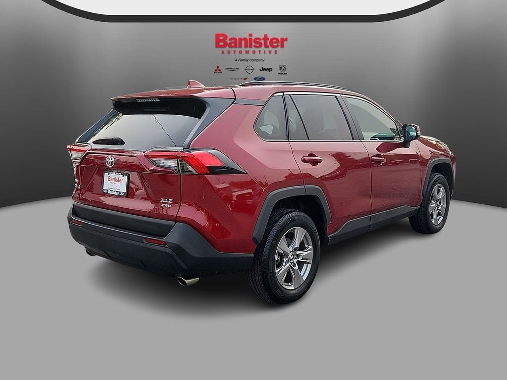 2025 Toyota RAV4 XLE