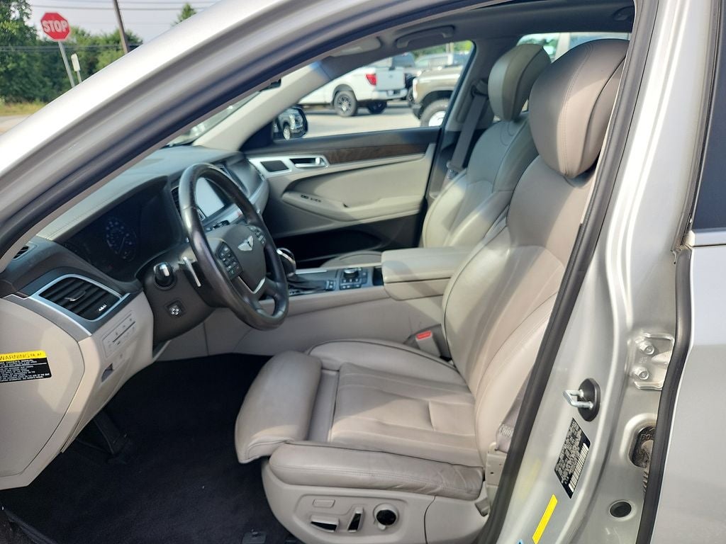 2016 Hyundai Genesis 3.8L