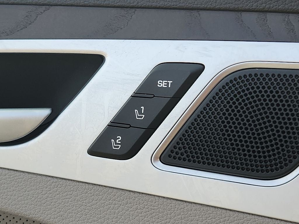 2016 Hyundai Genesis 3.8L