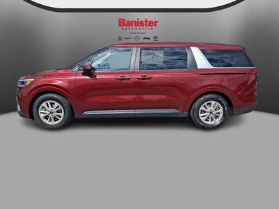 2024 Kia Carnival LX