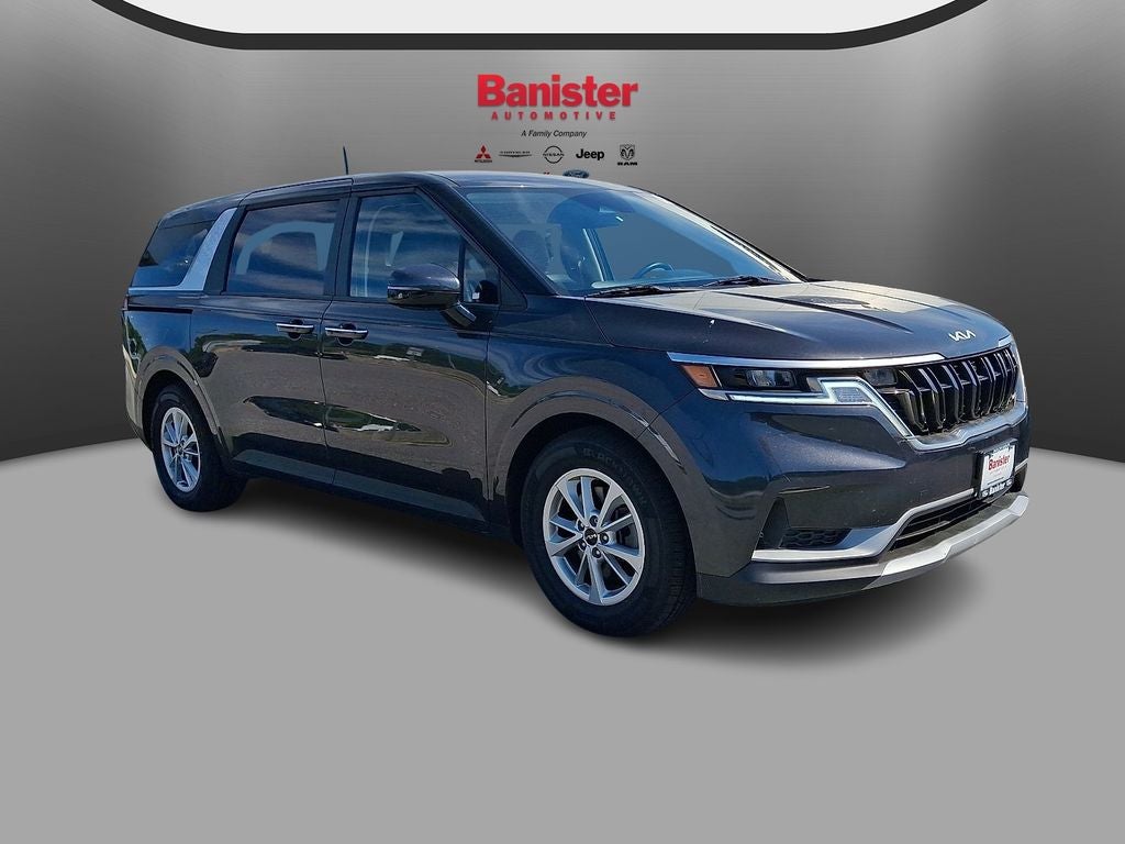 2024 Kia Carnival LX