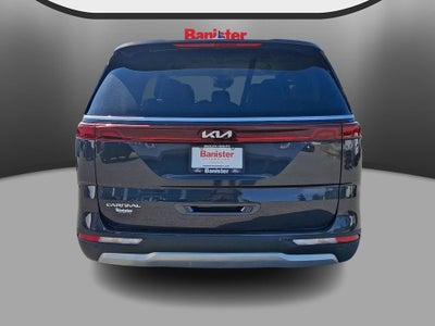 2024 Kia Carnival LX