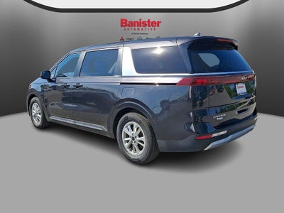 2024 Kia Carnival LX