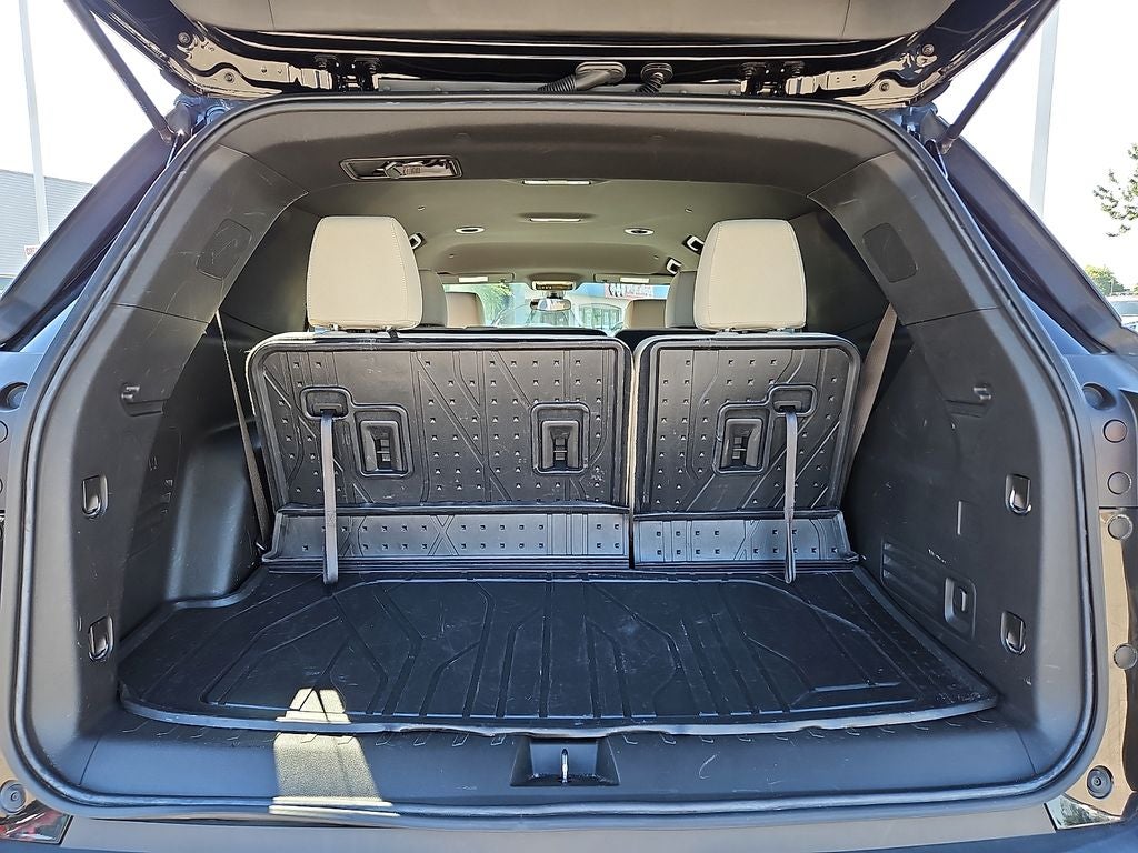 2022 Chevrolet Traverse LS
