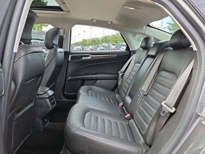 2014 Ford Fusion SE