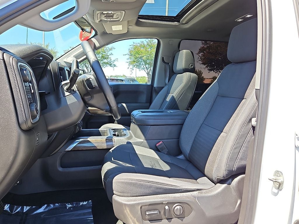 2021 Chevrolet Silverado RST