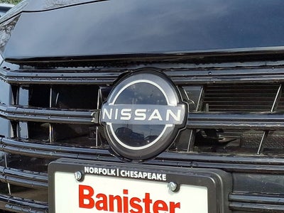 2025 Nissan Versa SR