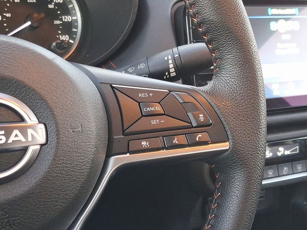 2025 Nissan Versa SR