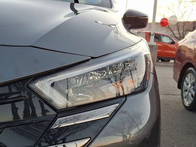 2025 Nissan Versa SR